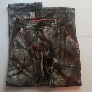 NWT Under Armour Womens Hunting Pants